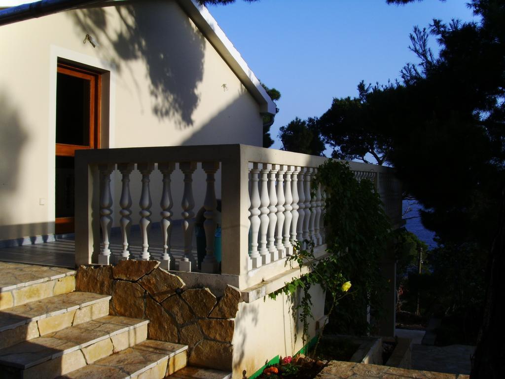 Apartmani Anja Sveta Nedelja (Hvar) Exterior foto