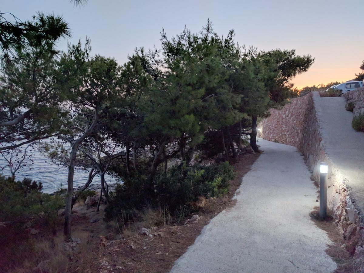 Apartmani Anja Sveta Nedelja (Hvar) Exterior foto