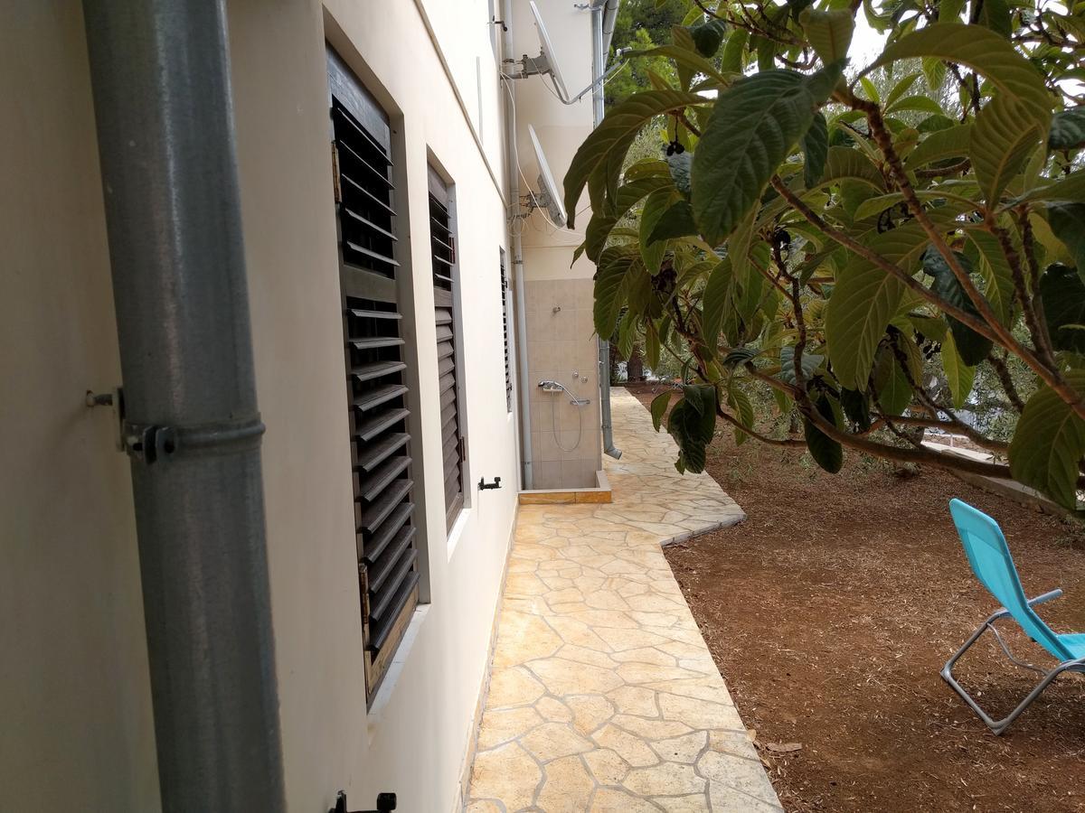 Apartmani Anja Sveta Nedelja (Hvar) Exterior foto
