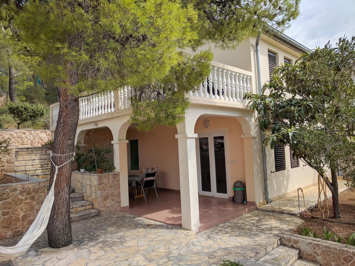 Apartmani Anja Sveta Nedelja (Hvar) Exterior foto