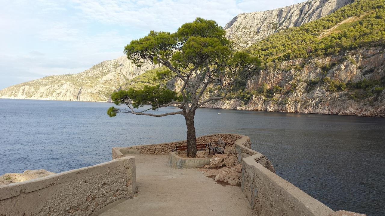 Apartmani Anja Sveta Nedelja (Hvar) Exterior foto