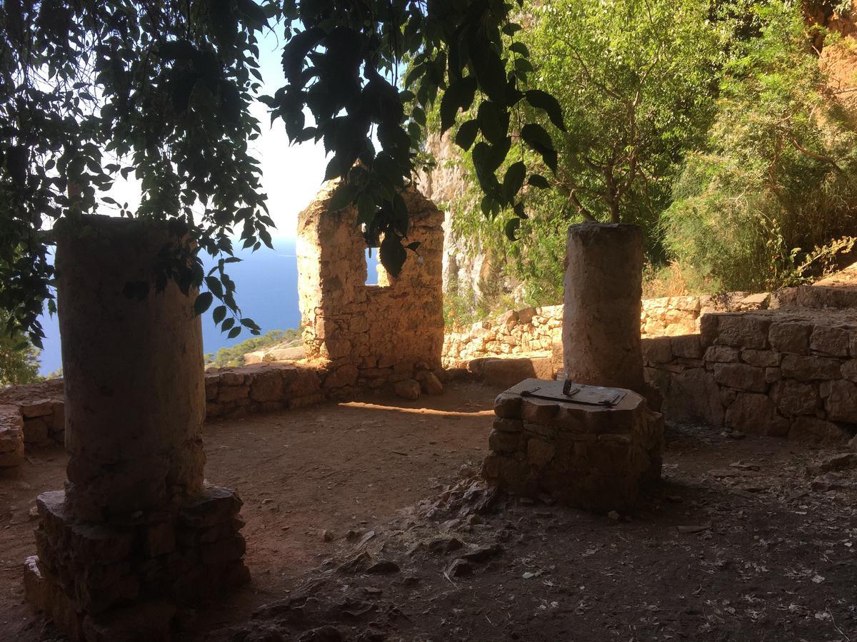 Apartmani Anja Sveta Nedelja (Hvar) Exterior foto